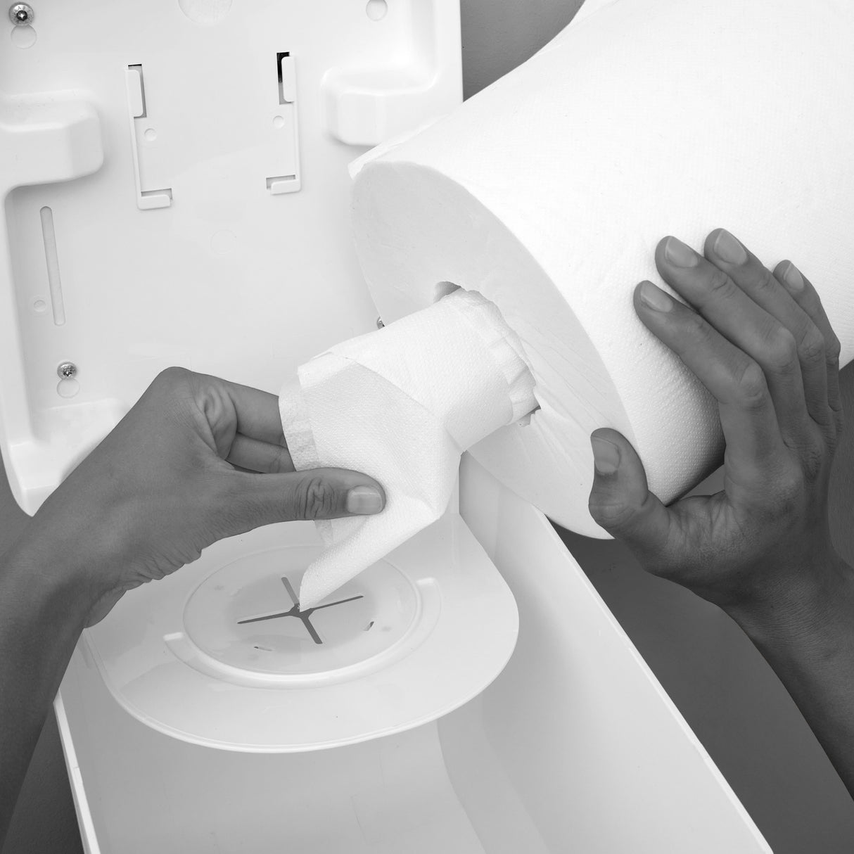 CLEAR+ Centerfeed-Papierrollen, 2-lagig 160 m